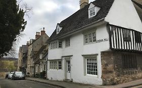 Historic Grade II Listed Homely Cottage